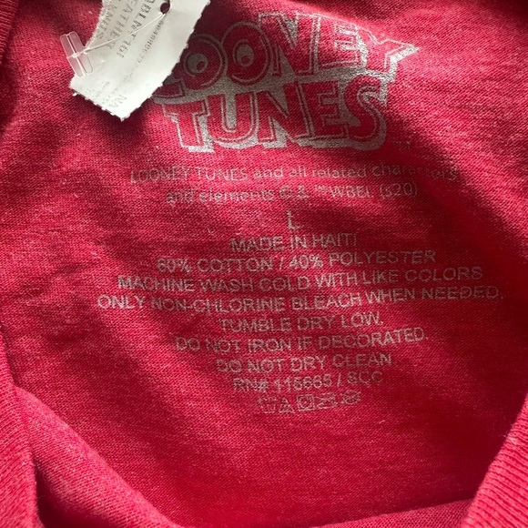 Warner Bros. Looney Tunes Red Tee - Picture 2 of 3